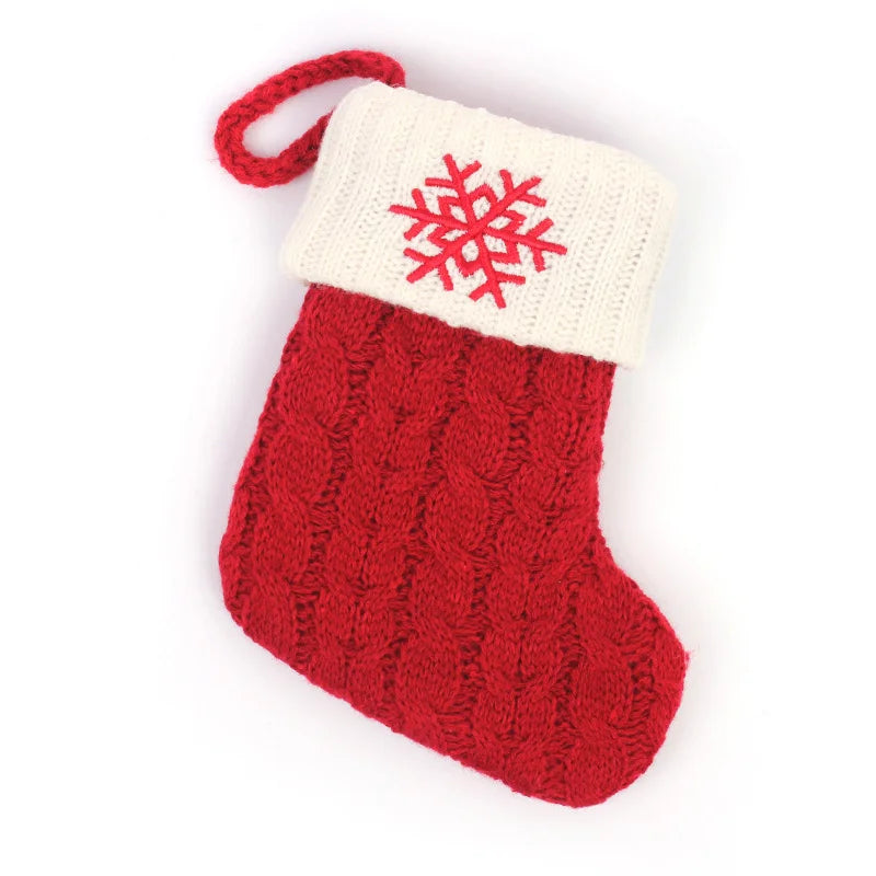 Christmas Stockings – Alphabet Knit Décor