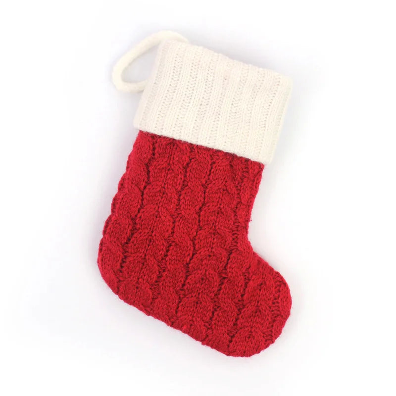 Christmas Stockings – Alphabet Knit Décor